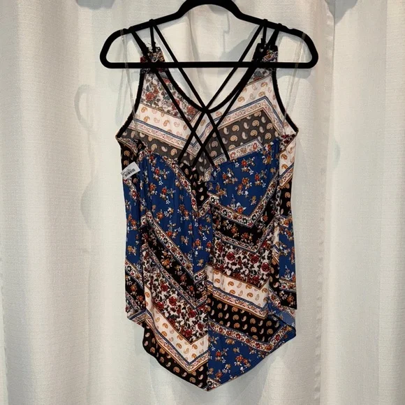 Floral Handkerchief Style Strappy Camisole - XL - NWT - Picture 3 of 4